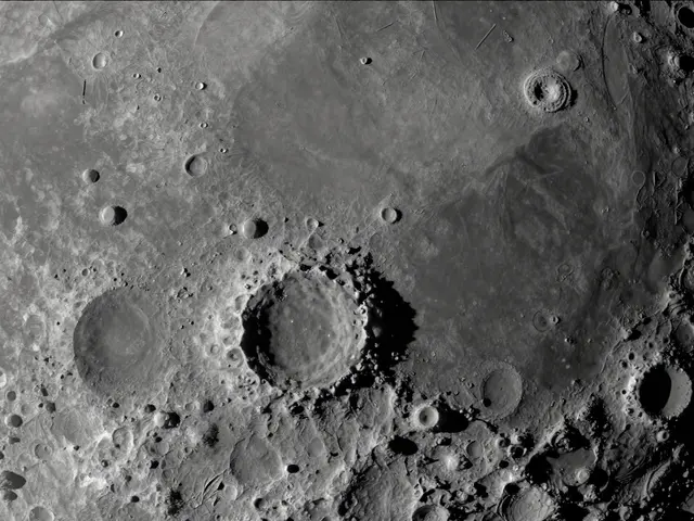 Highland vs Mare Terrain: Lunar Observing Guide for Beginners