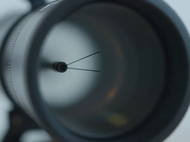 How to Re-Center the Secondary Mirror in Newtonian Telescopes